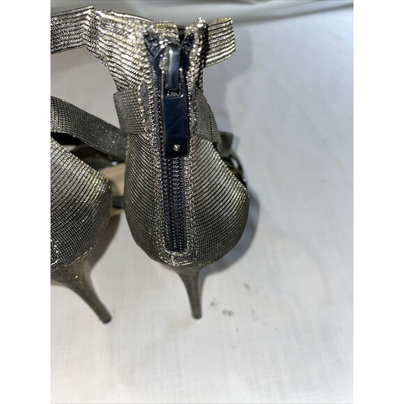 Imagine Vince Camuto Women’s Stiletto Heels Size 6.5 M Pewter Metallic Zip Back - Picture 12 of 12